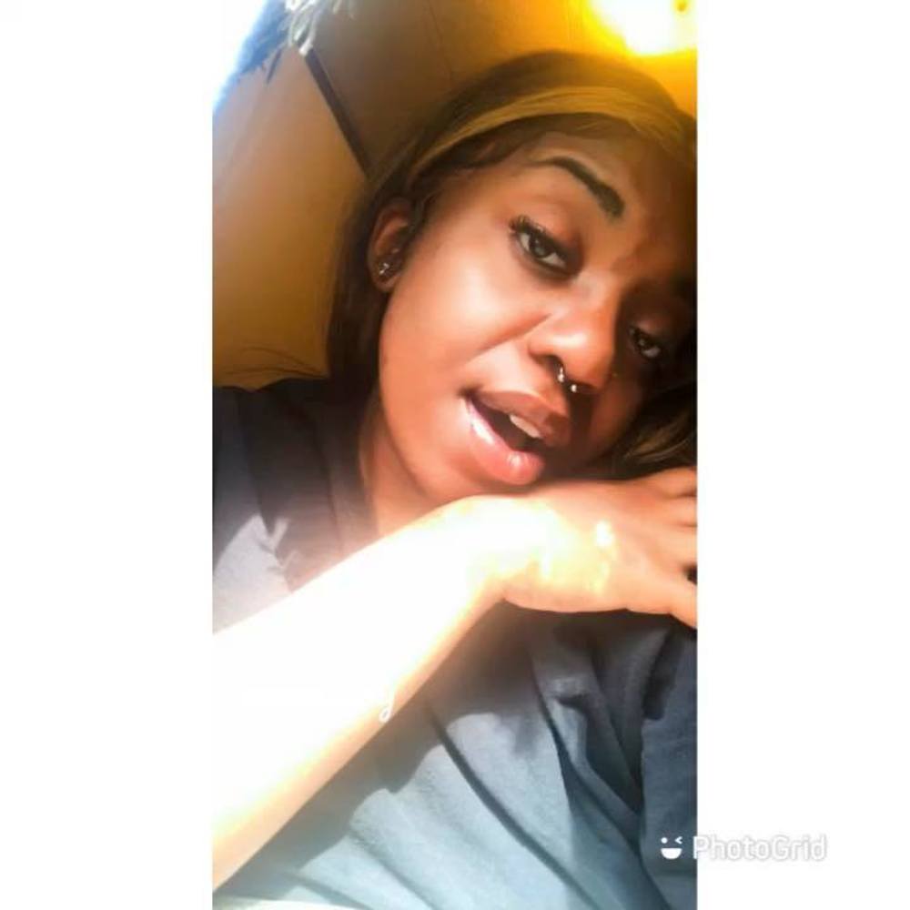 Meet your Posher, Aqwesha